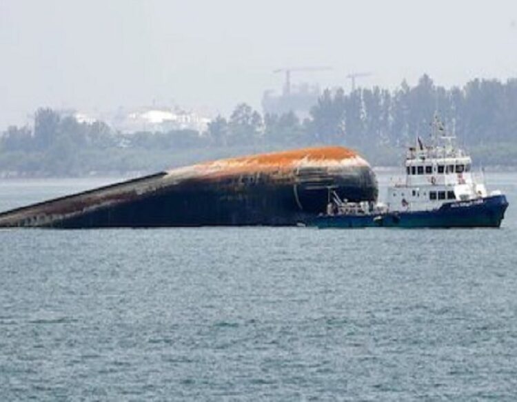 Oman oil Tanker Capsize