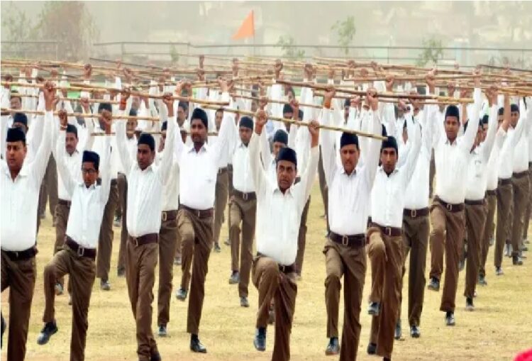 Govt. Employee in RSS