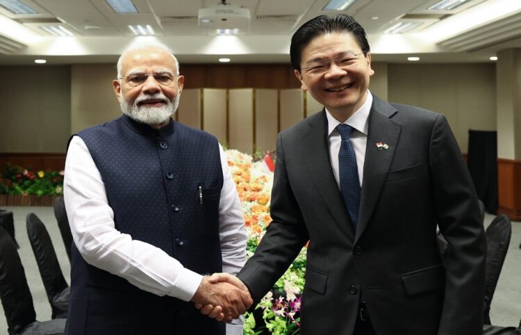 PM Modi and Lawrence Wong