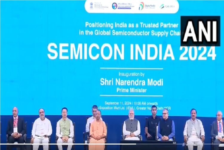 PM Modi in Semicon India