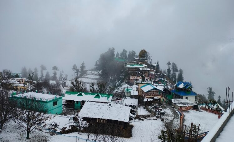 Snowfall in Uttarakhand