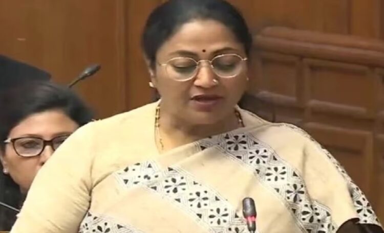 CM Rekha Gupta Presenting CAG Report