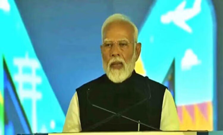 Narendra Modi In Global Investors Summit