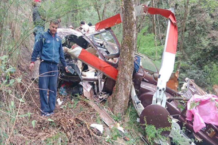 उत्तराकाशी में दुर्घटनाग्रस्त हुआ हेलिकॉप्टर